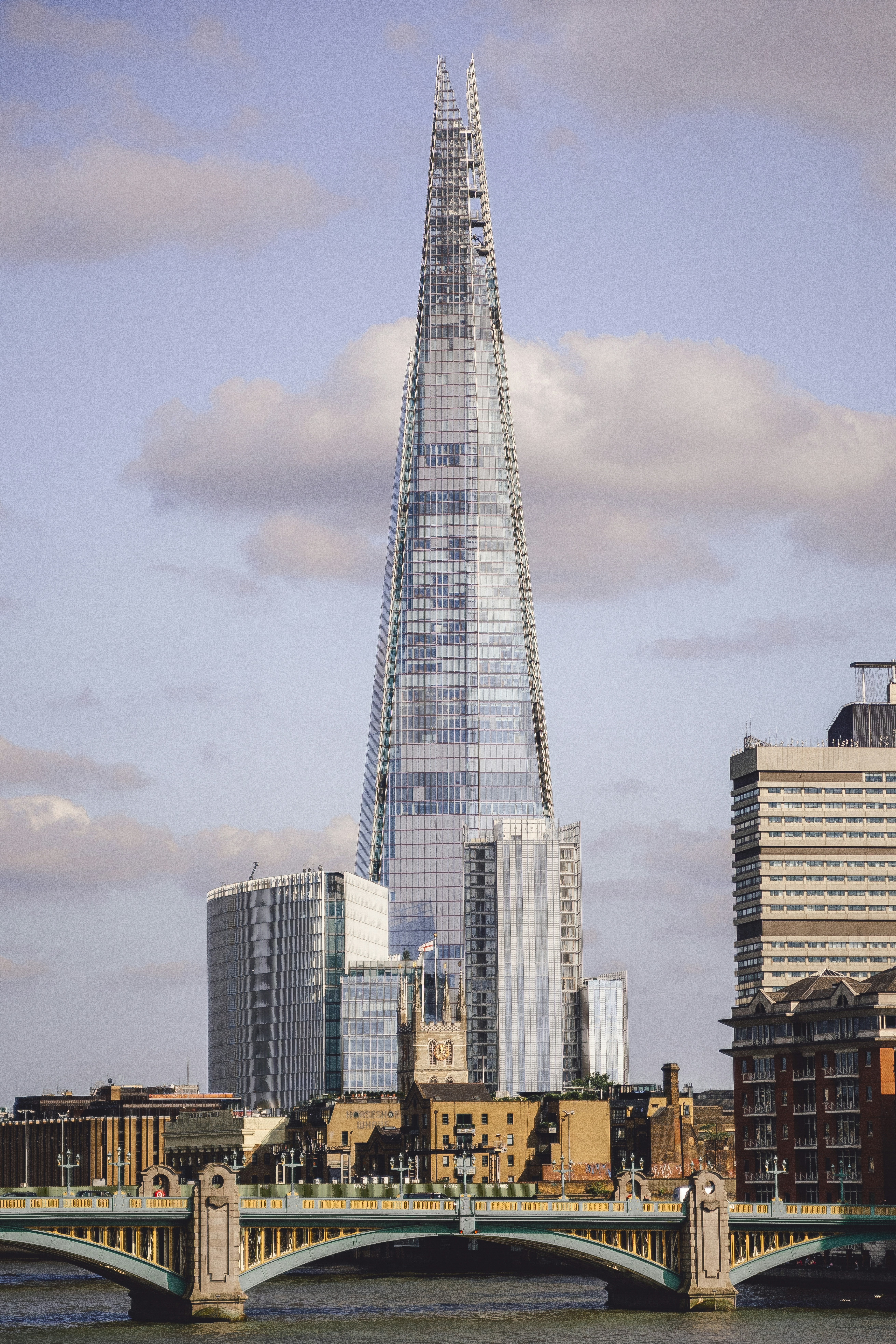 Afternoon view of the Tha Shard
